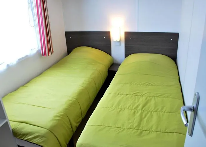 Campsite Mobil 32m² Avec Terrasse Pour 6 Personnes - Api-1-52-304 Bretignolles-sur-Mer