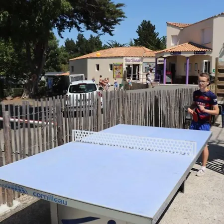 Mobil 32m² Avec Terrasse Pour 6 Personnes - Api-1-52-304 * Brétignolles-sur-Mer