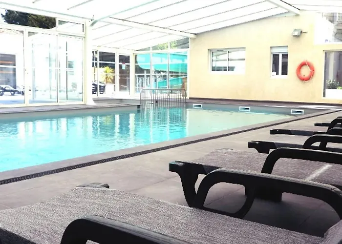 Kamp alanı Mobil 32m² Avec Terrasse Pour 6 Personnes - Api-1-52-304